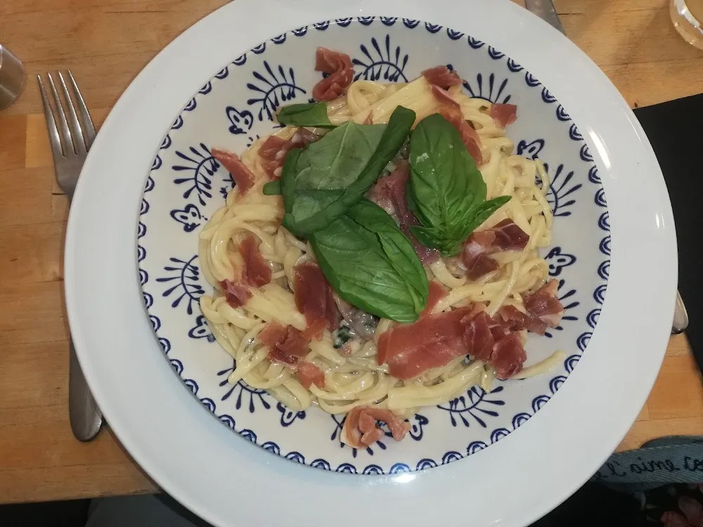 Linguine À la Crème de Parmesan